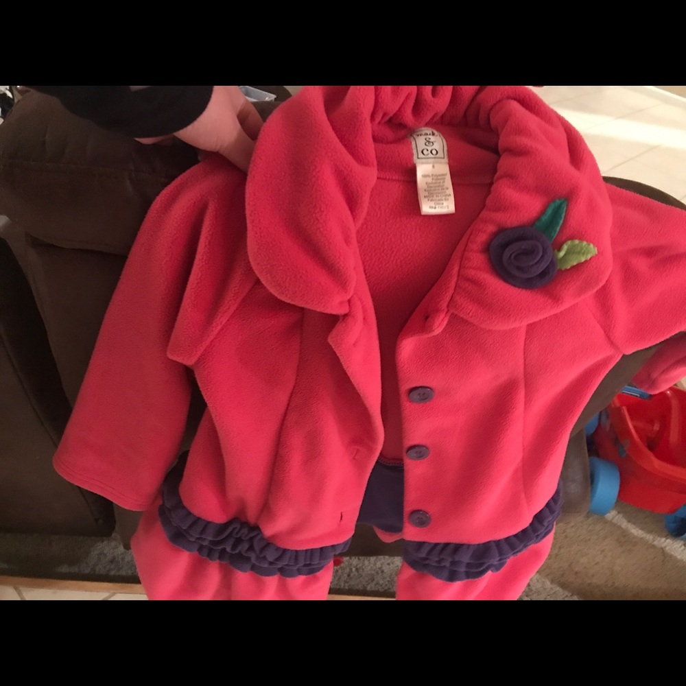 Size 6 cute girls coat